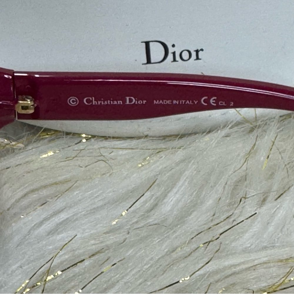 Dior Women's Burgundy Sunglasses - Picture 7 of 9